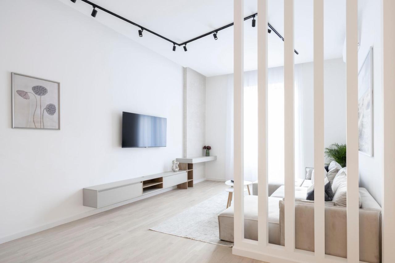 Luxurious & Spacious Central Residence With Balcony Budapest Eksteriør bilde