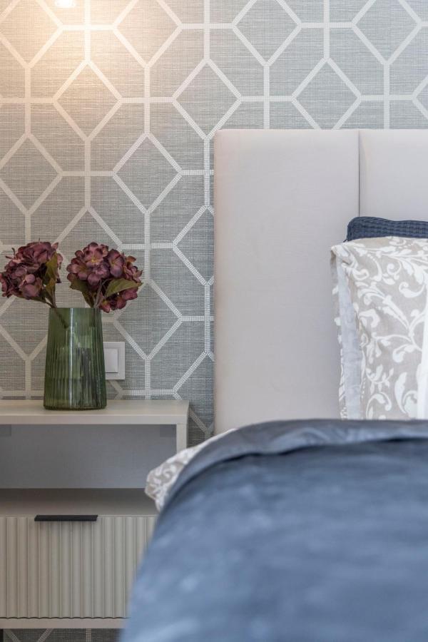 Luxurious & Spacious Central Residence With Balcony Budapest Eksteriør bilde