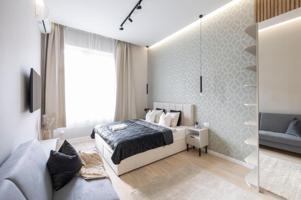 Luxurious & Spacious Central Residence With Balcony Budapest Eksteriør bilde