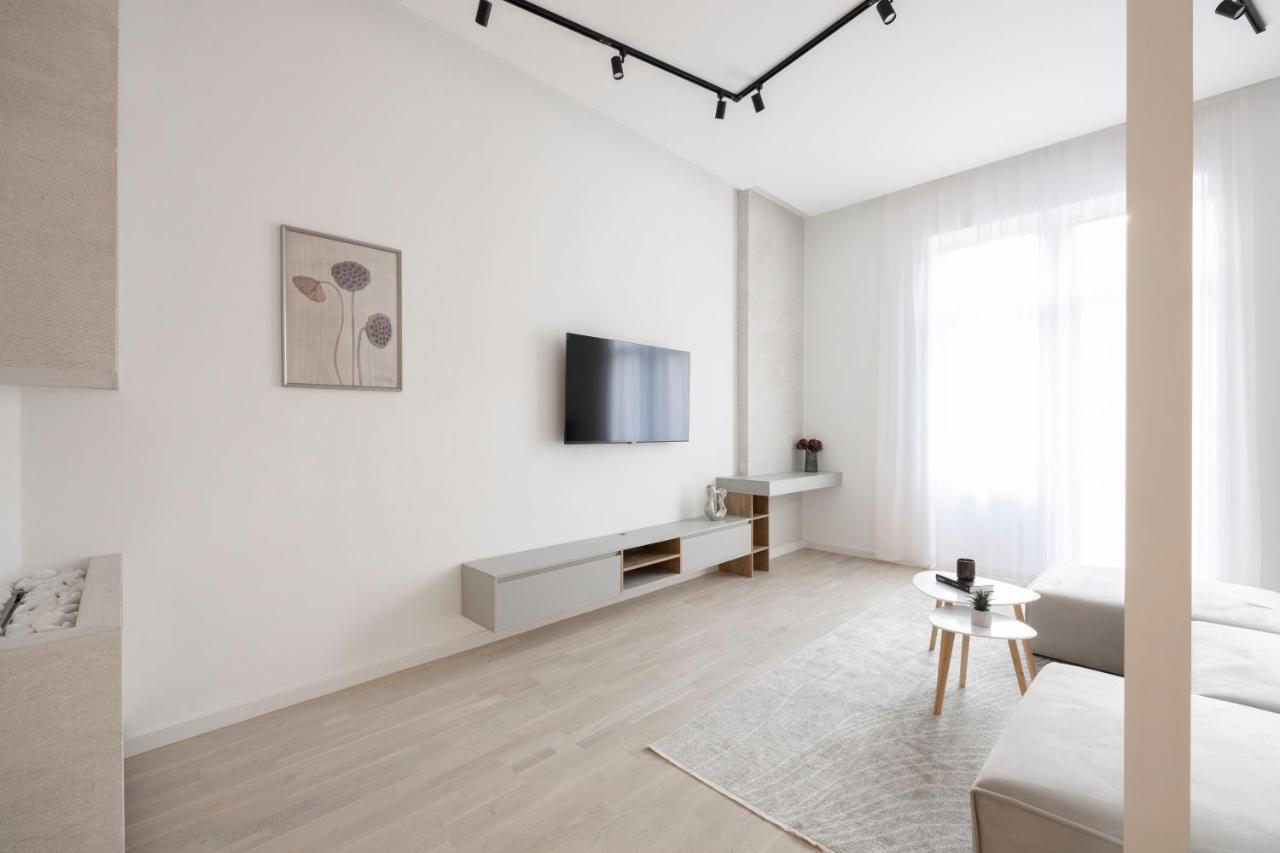 Luxurious & Spacious Central Residence With Balcony Budapest Eksteriør bilde
