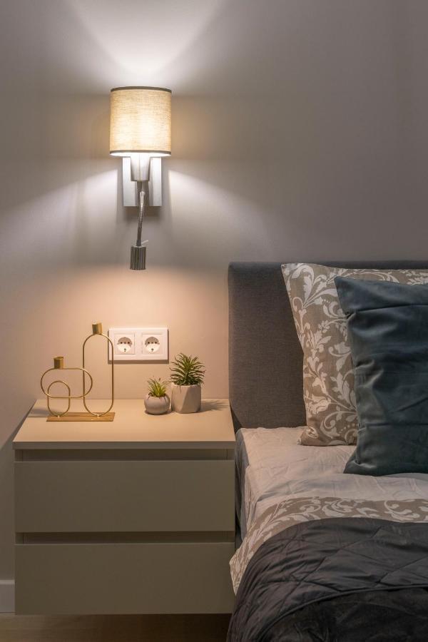 Luxurious & Spacious Central Residence With Balcony Budapest Eksteriør bilde