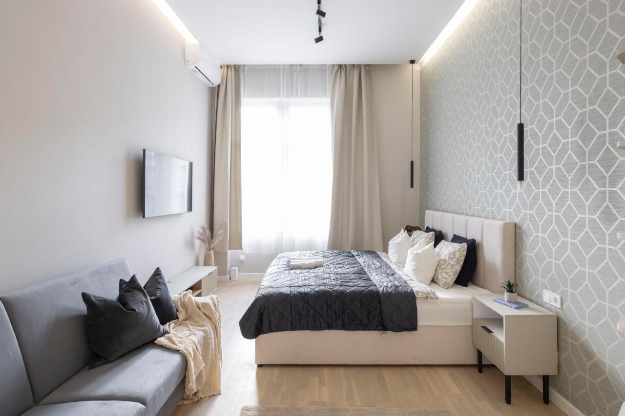 Luxurious & Spacious Central Residence With Balcony Budapest Eksteriør bilde